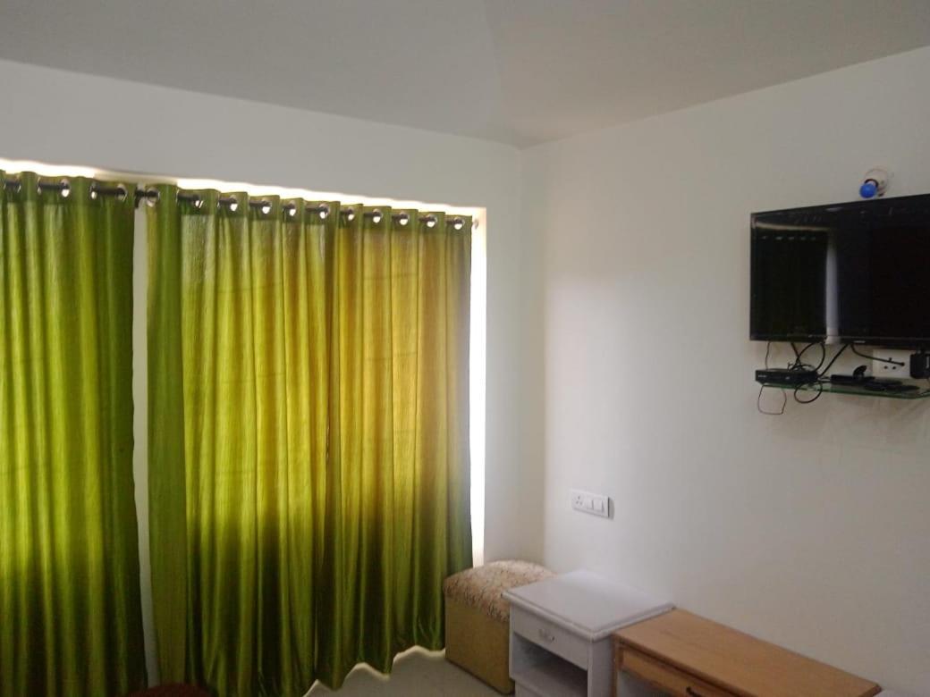 Ooty Blue Mountain Villa Thalayathimund Bagian luar foto