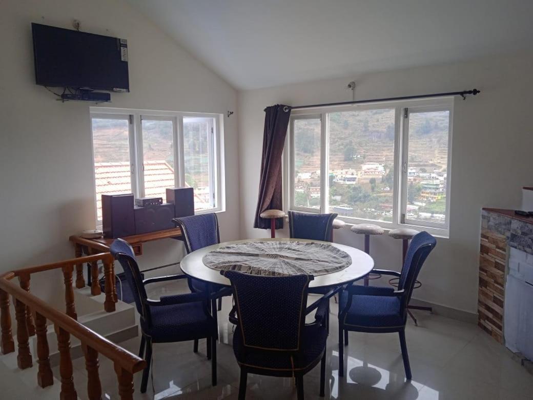 Ooty Blue Mountain Villa Thalayathimund Bagian luar foto